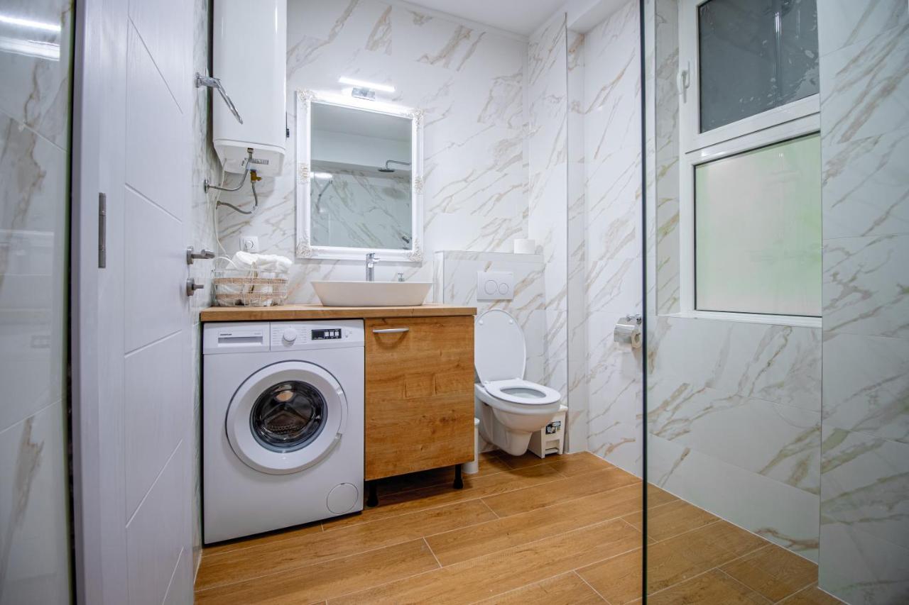 Apartments Euphoria East 里耶卡 外观 照片